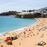 Zizas House アパート ポルティマン