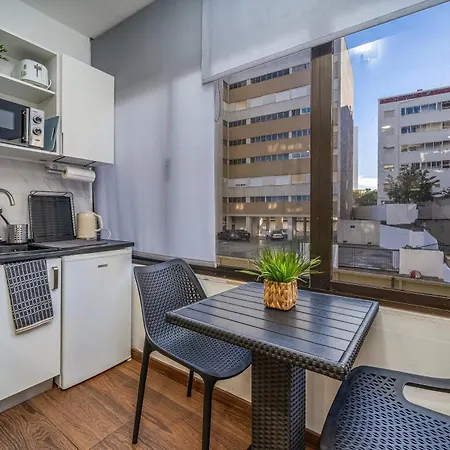 Zizas House ポルティマン