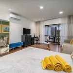 Zizas House Portimão