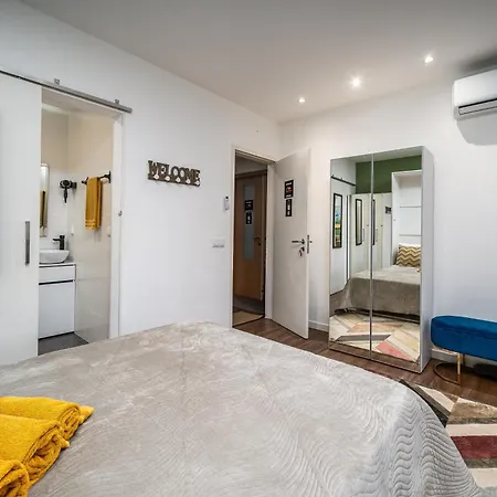 Zizas House * Портиман